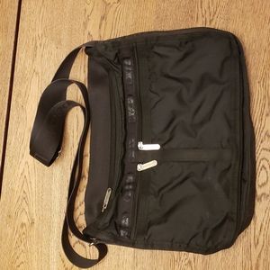 Lesportsac Classic Deluxe Everyday Bag